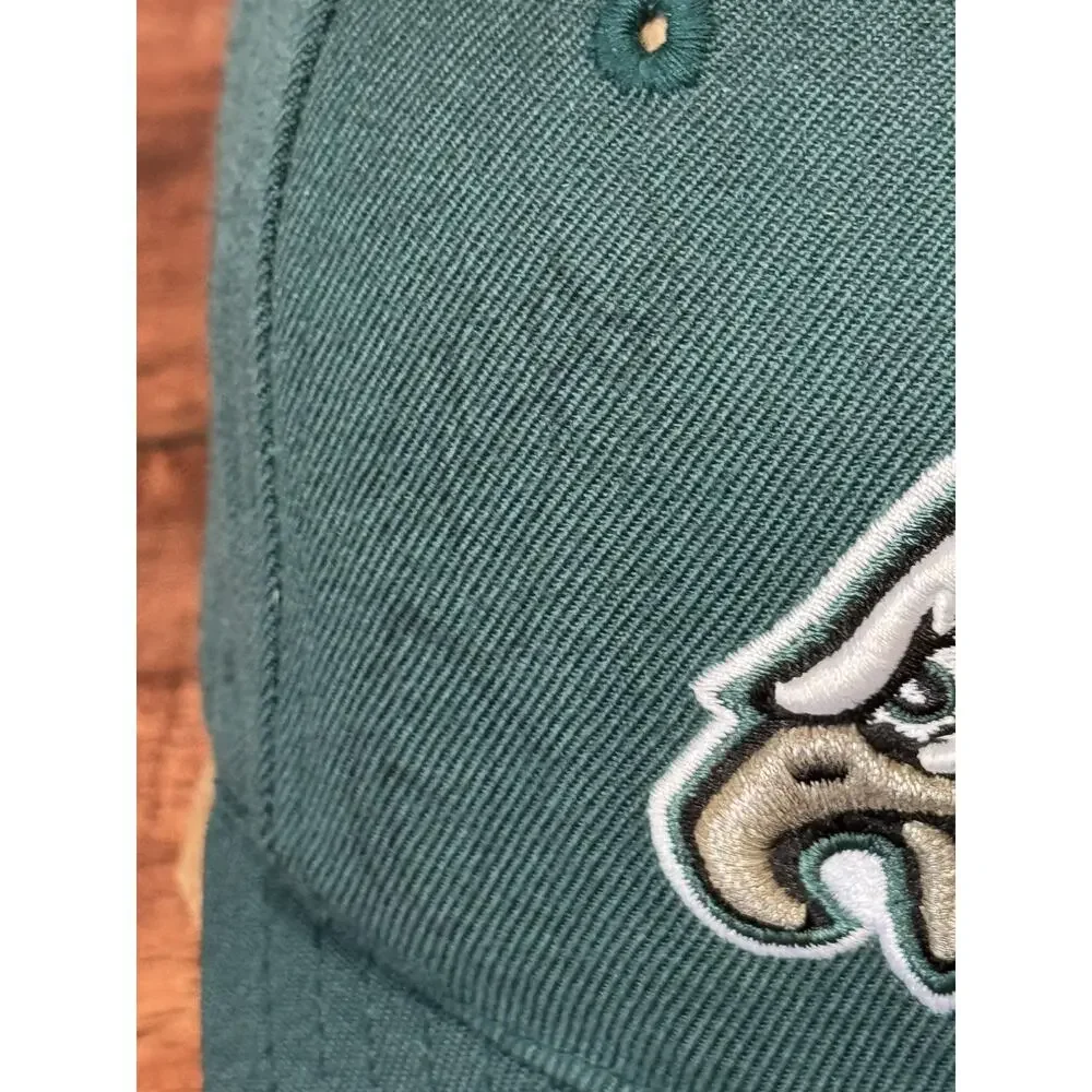 Reebok Philadelphia Eagles NFL Green Fitted Size 7 Hat Cap